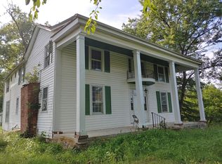 3027 McVitty Rd, Roanoke, VA 24018