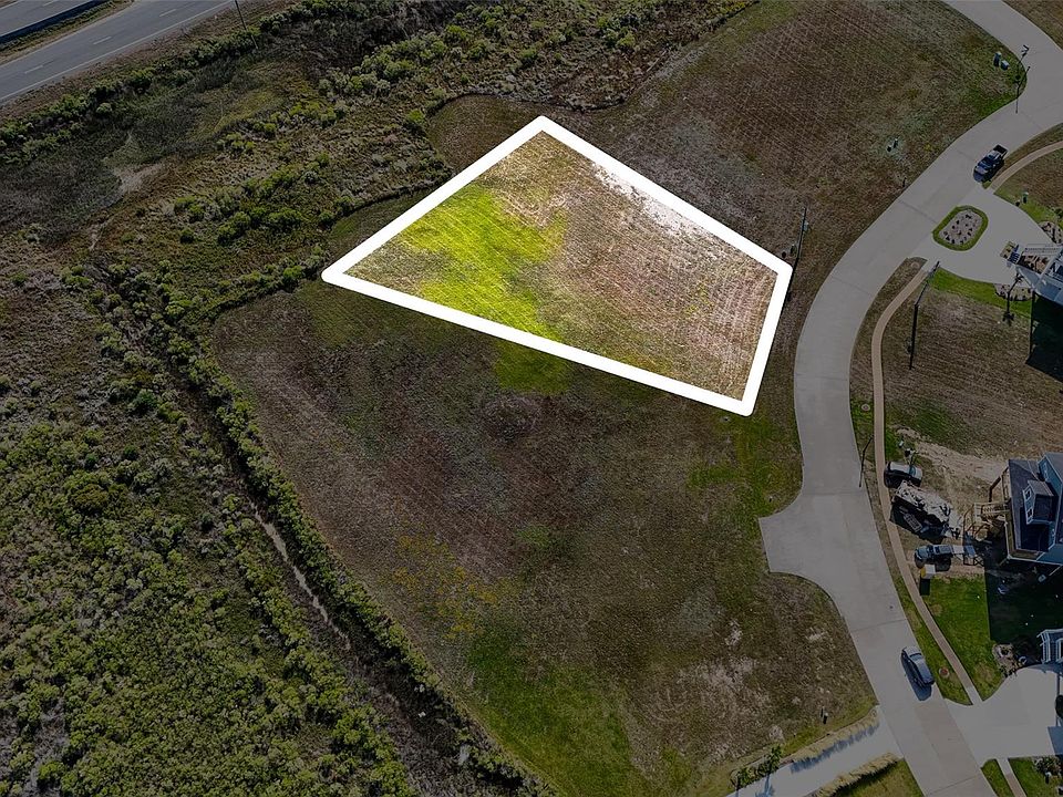 1st image of 25835 Bay Breeze Dr Lot 5