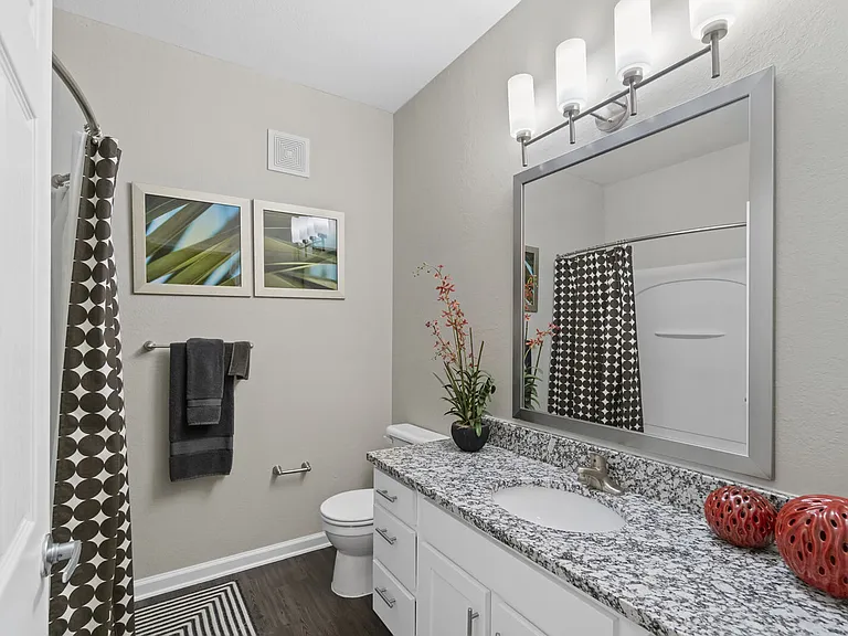 Eden's Edge Apartments — Photo 41