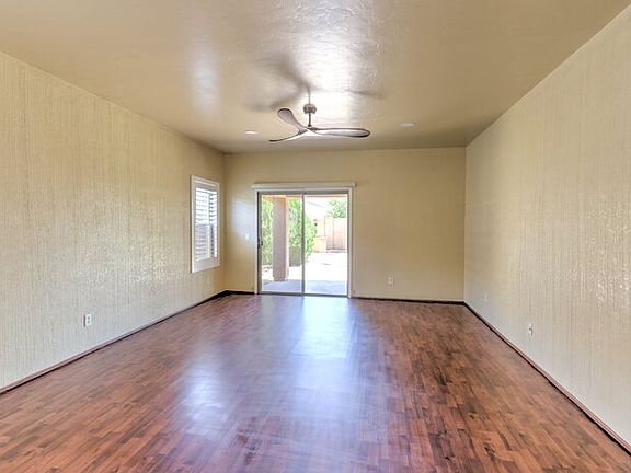 2nd image of 158 E Corte Rancho Dorada
