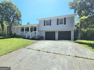 589 Catrina Ct, Stone Mountain, GA 30087