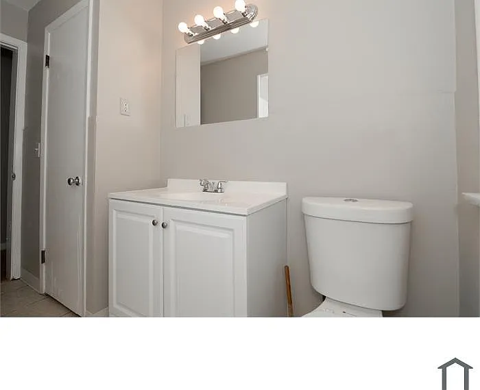 12328 Grannis Rd — Photo 26