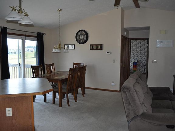 4th image of 1759 Oriole Dr