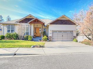 1422 SE Weeping Willow Ct, Grants Pass, OR 97527
