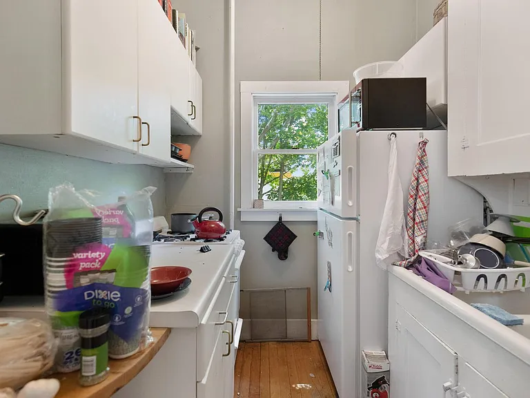 34 Cushman St #2 — Photo 9