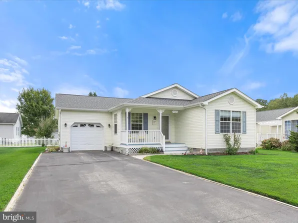38626 Hemlock Dr, Frankford, DE 19945