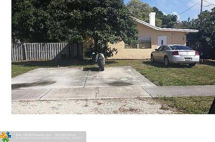 1st image of 212 NE 18th Ave