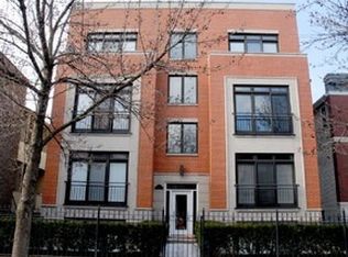 3808 N Lakewood Ave #B, Chicago, IL 60613