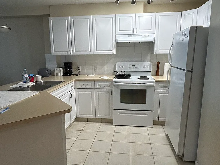 1021 Ross St — Photo 30