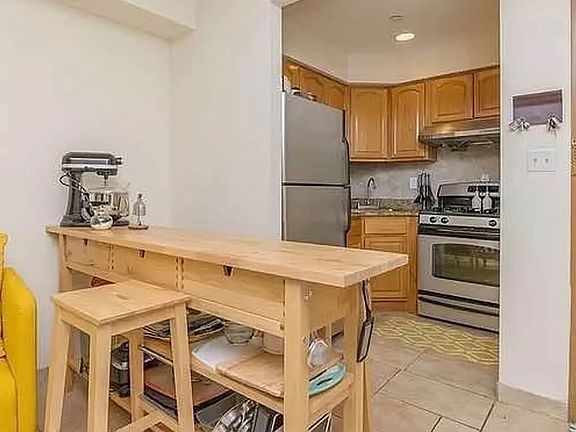 3rd image of 28-18 30th St #4B