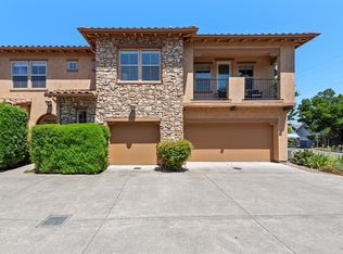 180 Healdsburg Ave Unit B, Cloverdale, CA 95425