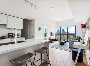 36 Brentcliffe Rd #709, Toronto, ON M4G 3Y2