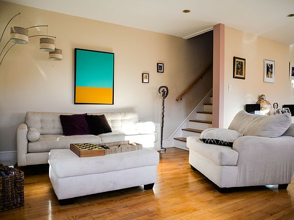 Entrance and Living Room