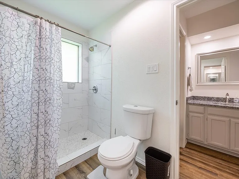 1405 Ivywood Dr — Photo 11