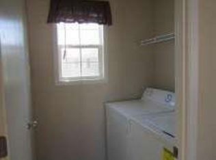 2144 Rockwood Dr, Hudsonville, MI 49426