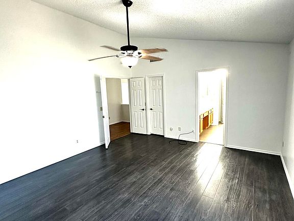 5th image of 8650 W Pershing Avenue