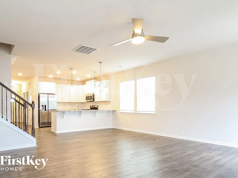 5 Ramblehurst Rd — Photo 5