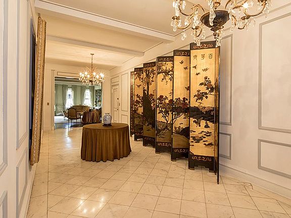 4th image of 883 Park Ave #4C