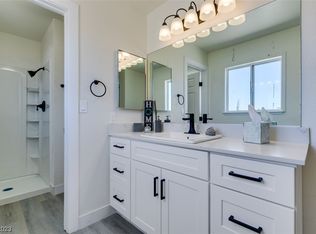 3757 Longfellow St, Las Vegas, NV 89115