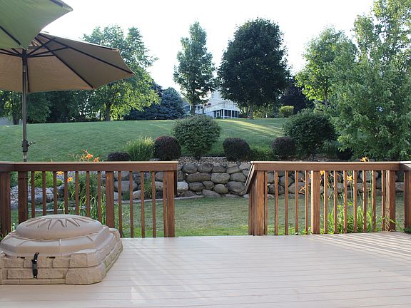 2nd image of 2814 Melissa Ct