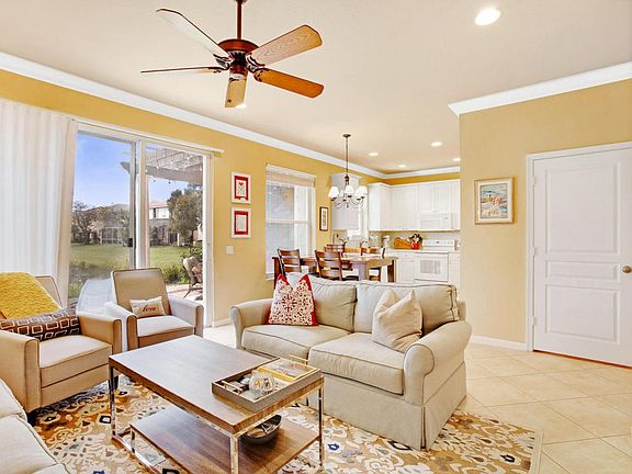 3rd image of 5119 Aurora Lake Cir