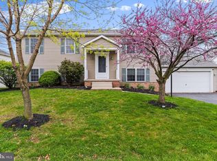 13942 Green Mountain Dr, Maugansville, MD