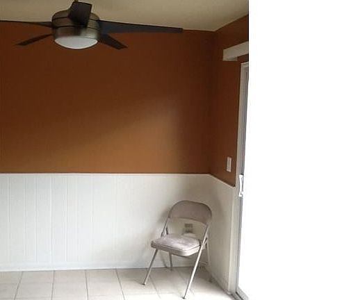 3rd image of 37808 Charter Oaks Blvd