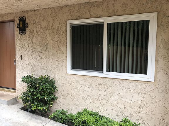 5th image of 804 Harkness Ln #3