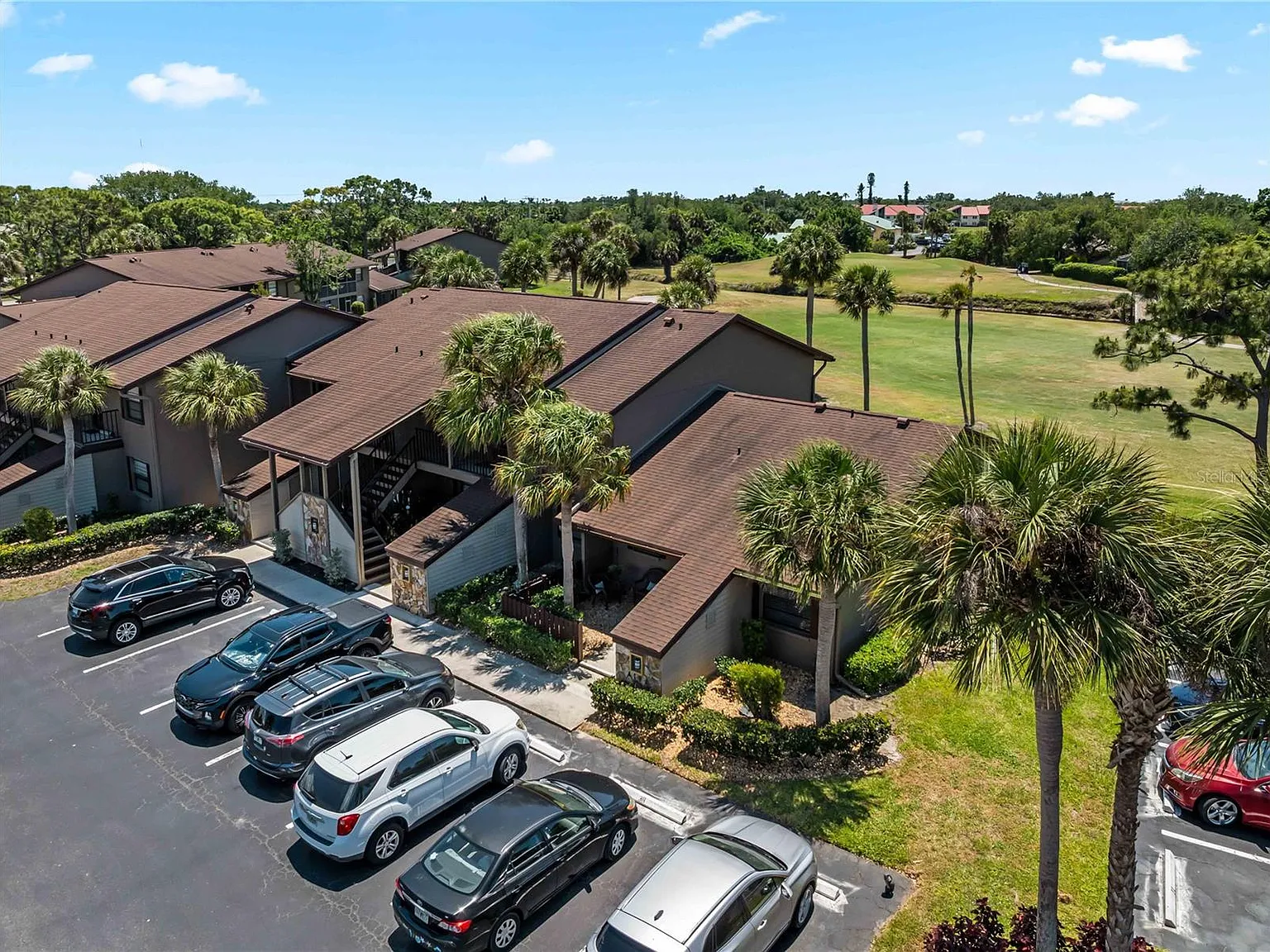 2 bed, 860 sqft, $3,600 — Photo 4