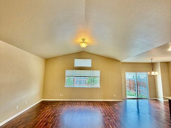 3rd image of 763 S Settlers Dr