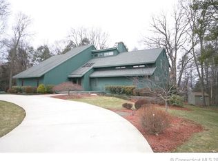 37 Wedgewood Rd, Southington, CT 06489