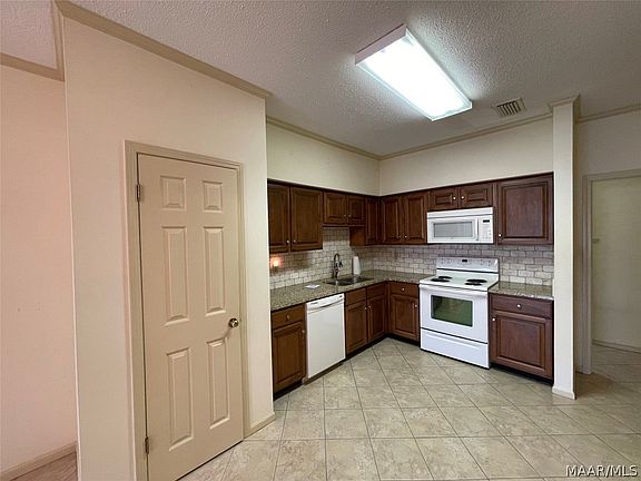 4th image of 3154 Gatsby Ln