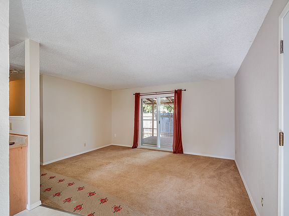5th image of 5809 145th St NE