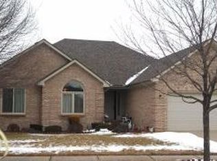 21007 Southway Dr, Macomb, MI