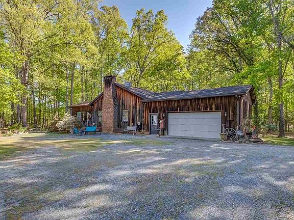 3rd image of 4204 Pine Rail Ln
