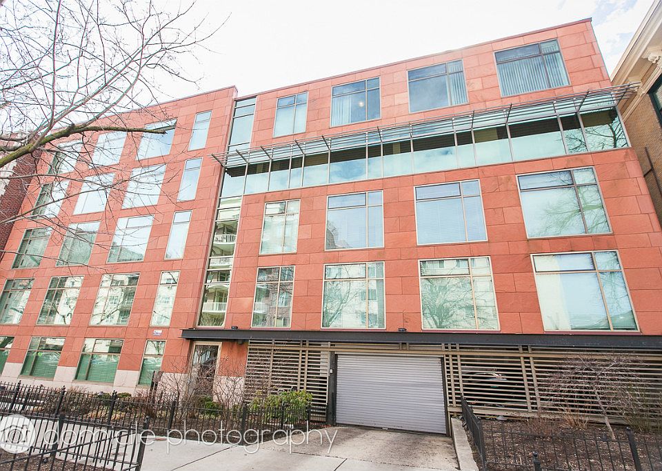 1st image of 519 W Melrose St APT 102B
