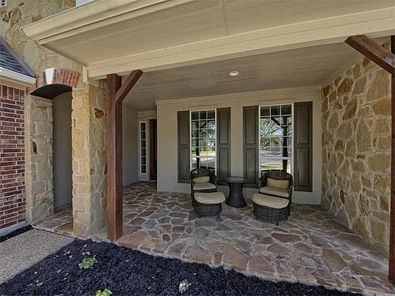 4th image of 16213 Double Eagle Dr