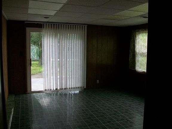 4th image of 52197 County Road 7