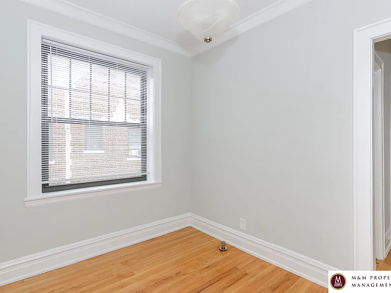 1010 North Boulevard — Photo 21