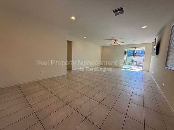 4th image of 8755 W Solano Dr