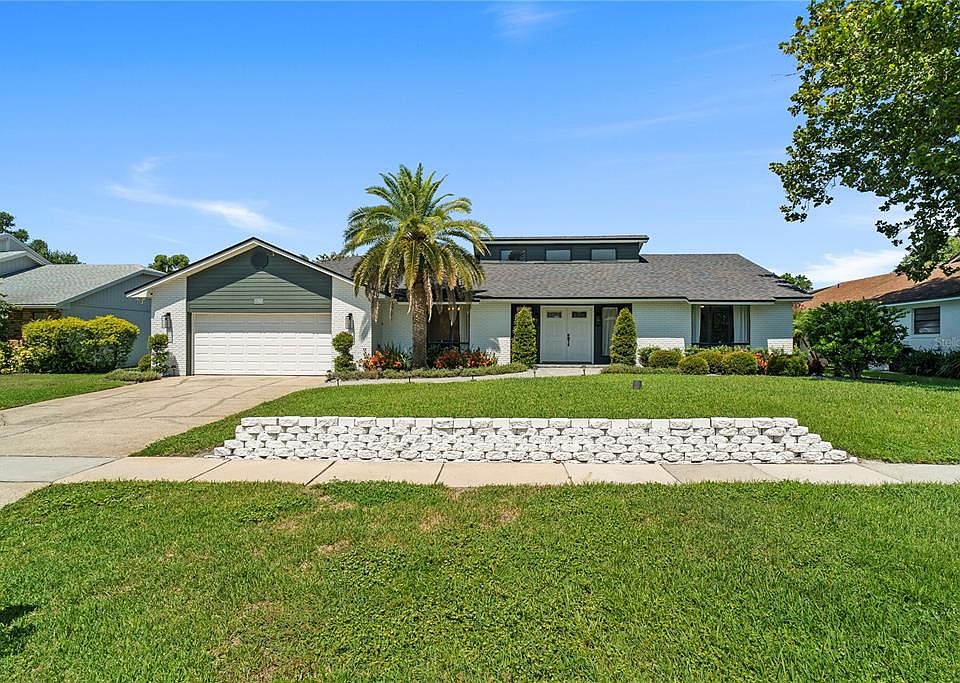 1st image of 5760 Tamarack Dr