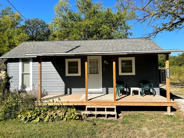 2080 Campanile Rd, Waterloo, NE 68069