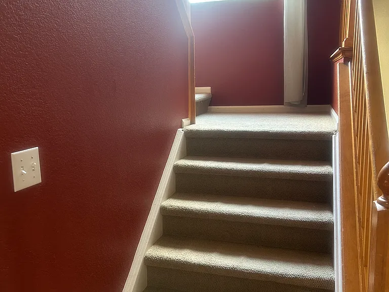 1325 N Ford St — Photo 18