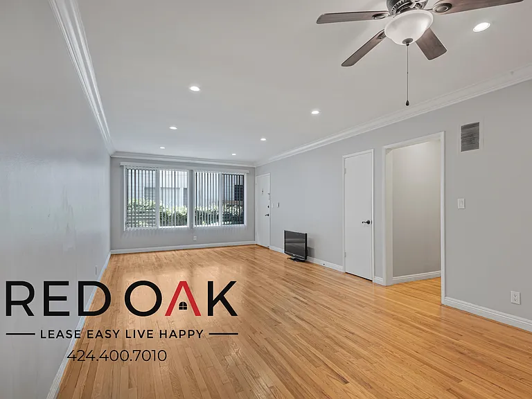 436 S Oakhurst Dr #3 — Photo 9