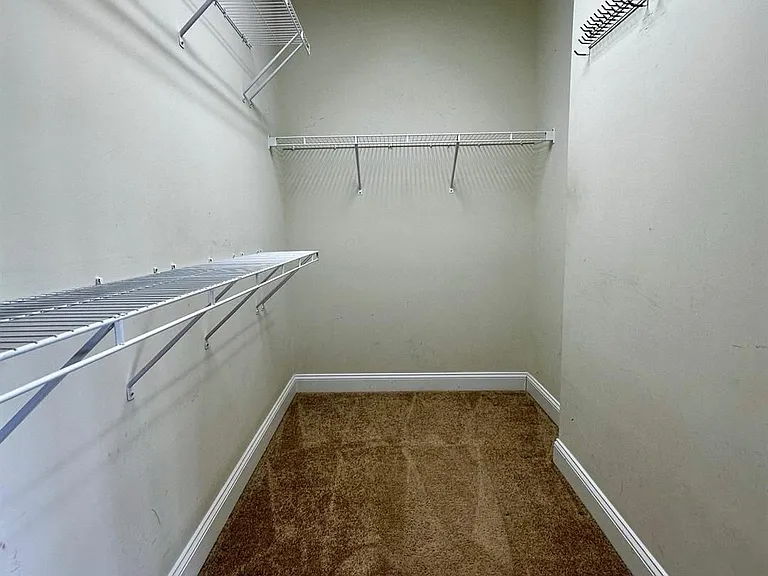 14888 Potomac Branch Dr — Photo 19