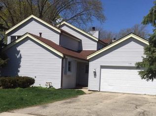 1116 N Alpine Rd, Rockford, IL 61107