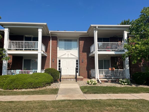 2070 Fort St APT G8