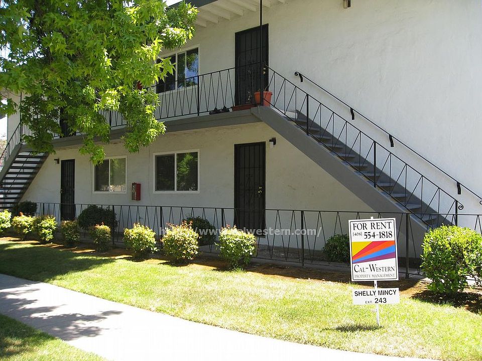 1st image of 1052 Roewill Dr APT 2