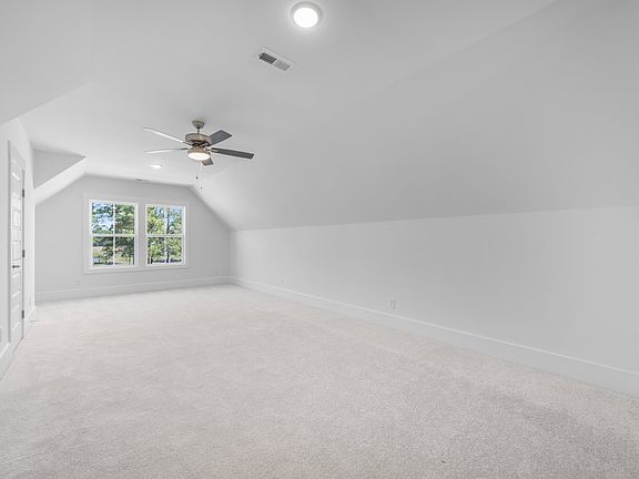 4th image of 7533 Donegal Cir