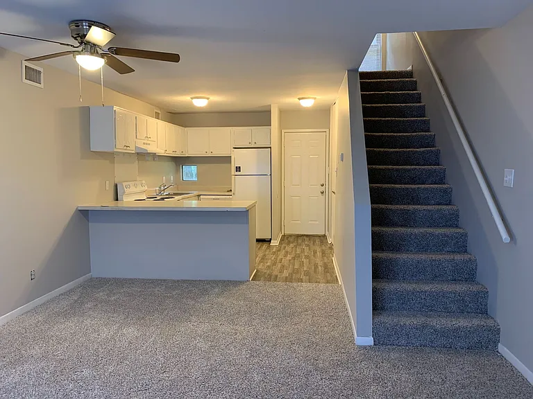 The Hammond Apartments — Photo 77